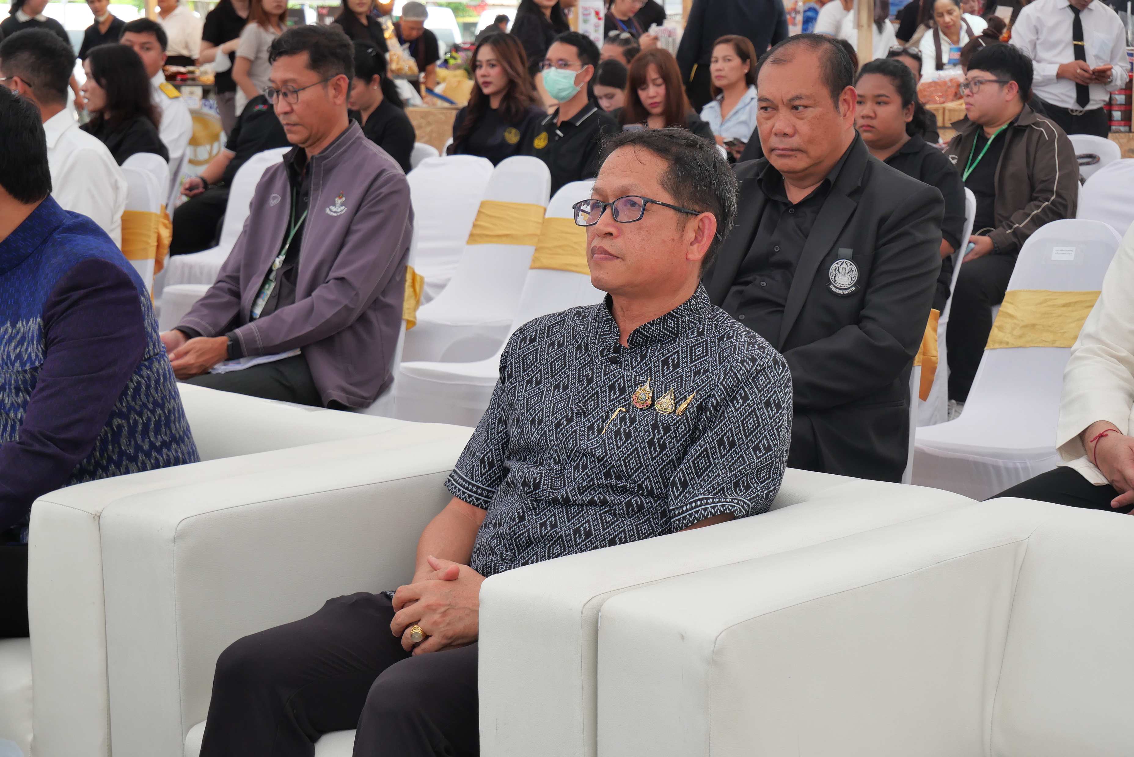 title - ส.ป.ก.ร่วมพิธีเปิดงาน 